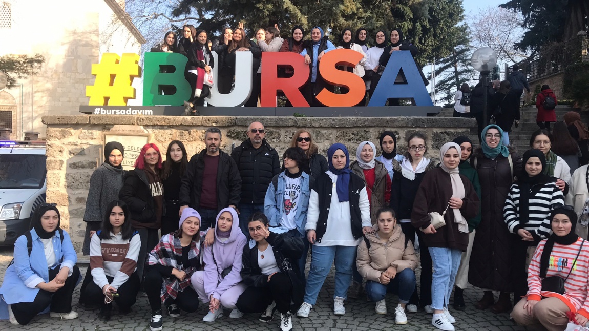 Nilüfer Hatun'un Kızları Tarihe Tanıklık Etmek İçin Bursa'da